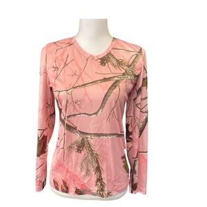 Real tree long sleeve medium